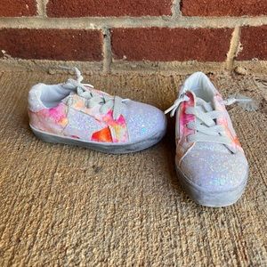 Lola & The Boys size 26 sparkle star tie dye shoes